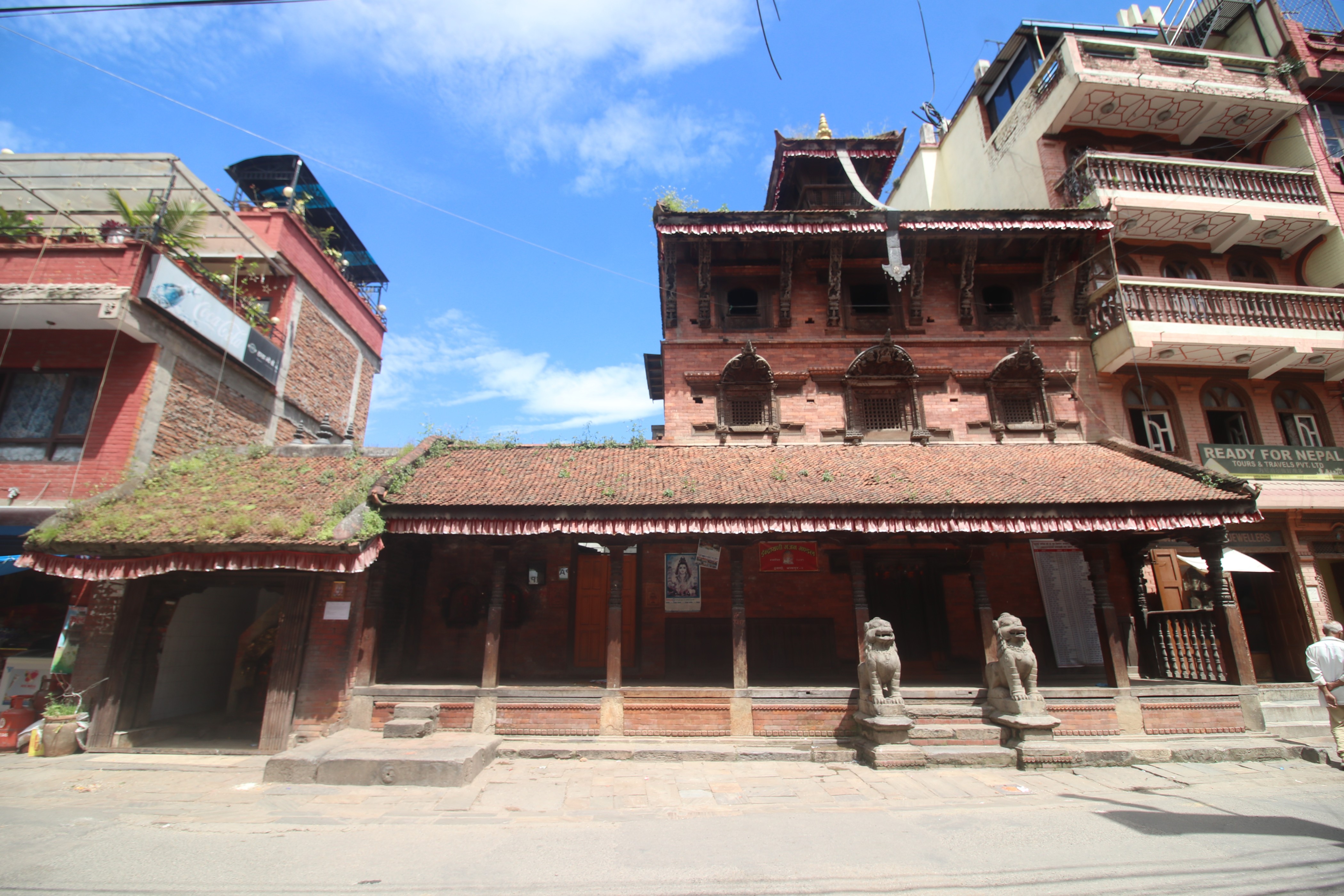 Falcha NearBy Ittachen Ganesh Mandir